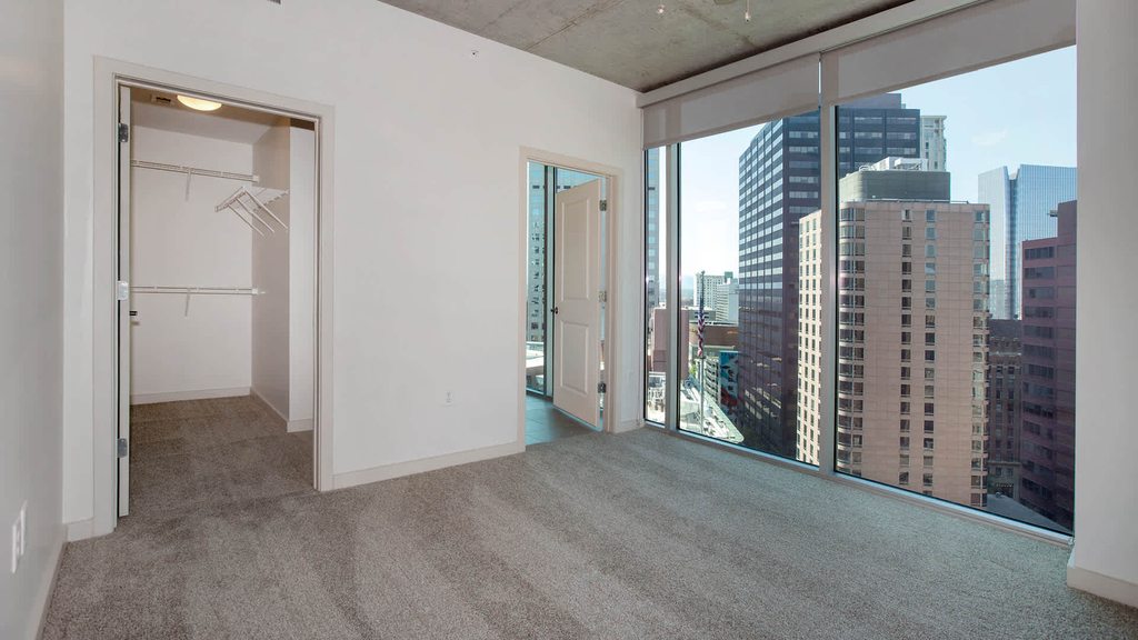 1776 Broadway - Photo 12