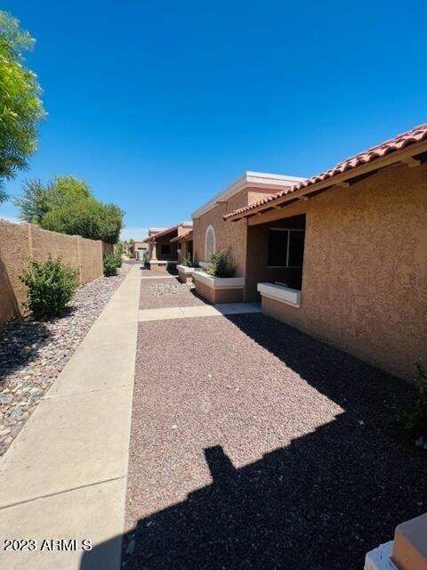 602 W Tonopah Drive - Photo 2