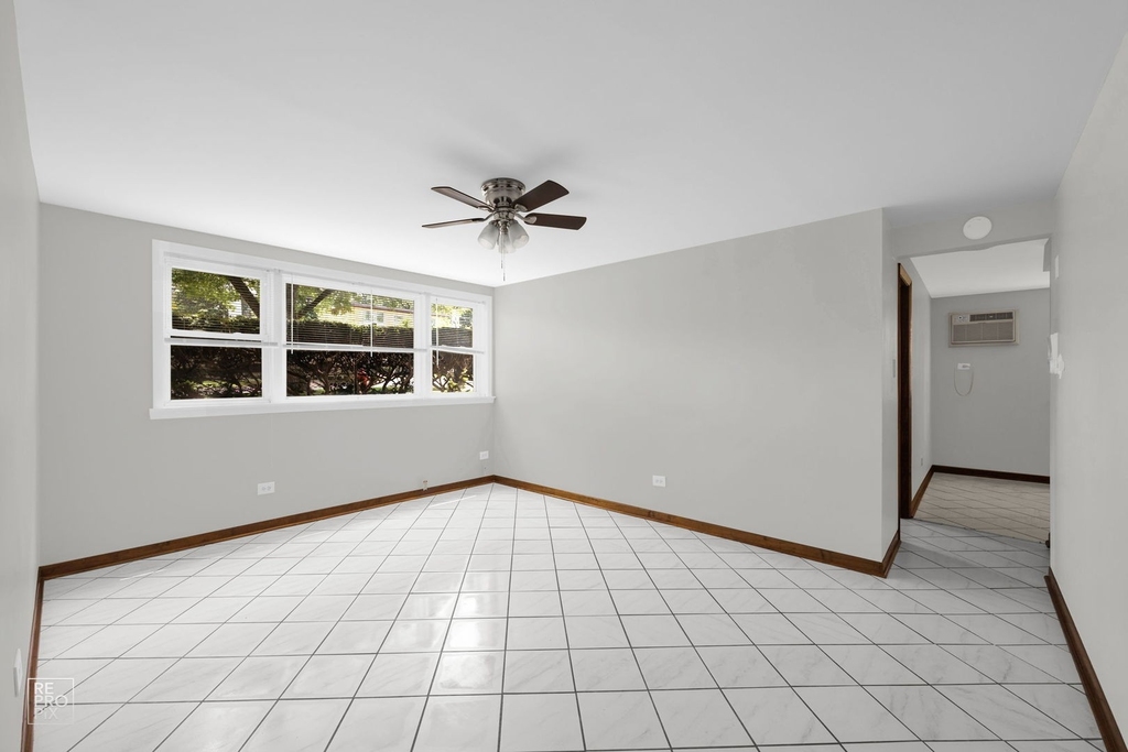 8440 W 95th Street - Photo 2