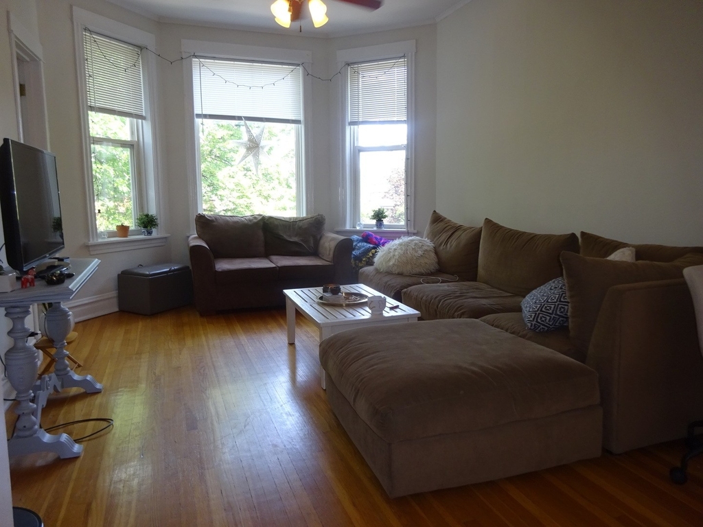 2251 W Giddings Street - Photo 3