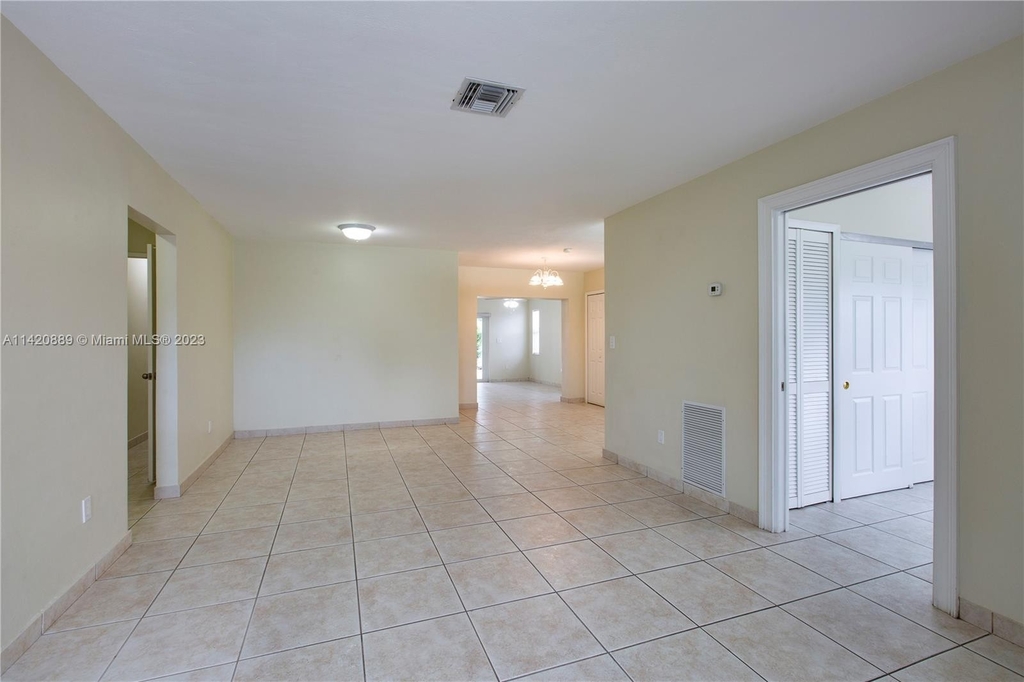 3854 Sw 118th Ct - Photo 1