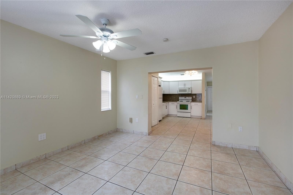 3854 Sw 118th Ct - Photo 11