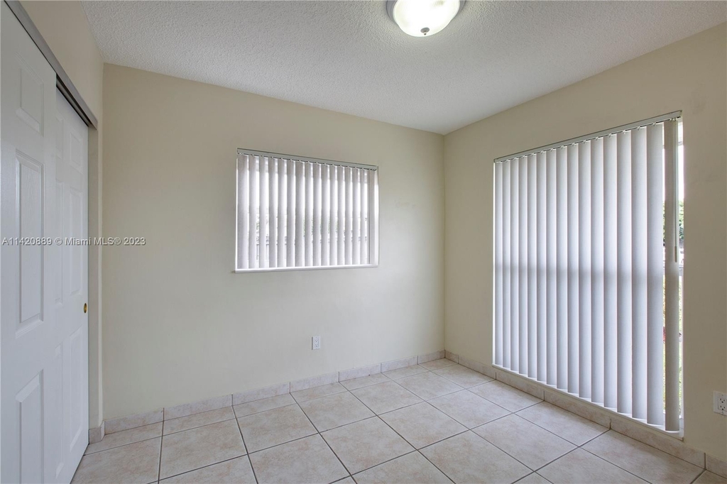 3854 Sw 118th Ct - Photo 12