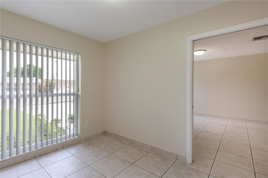 3854 Sw 118th Ct - Photo 13