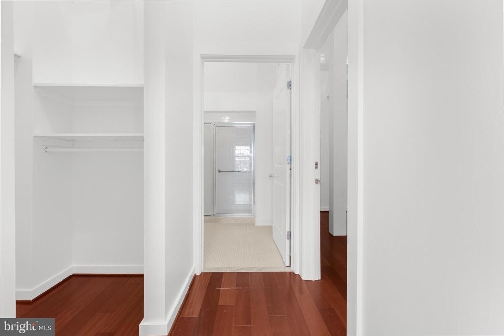 1220 Bank St - Photo 19