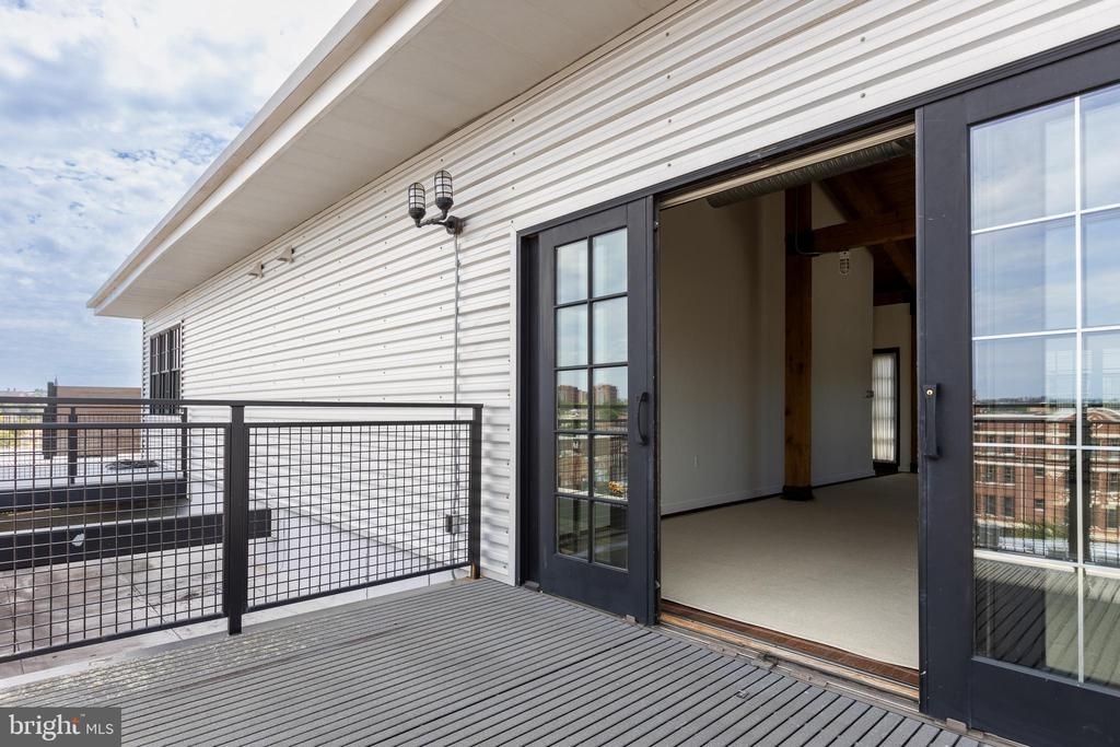 1220 Bank St - Photo 31