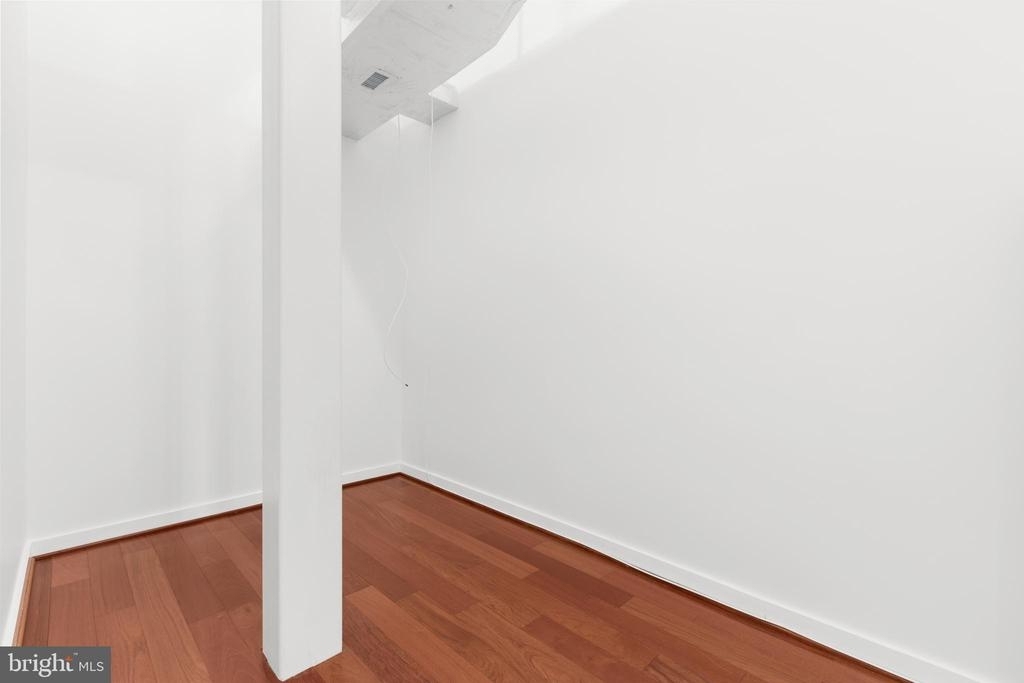 1220 Bank St - Photo 21