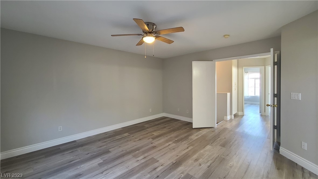 8717 Harvest Valley Avenue - Photo 16