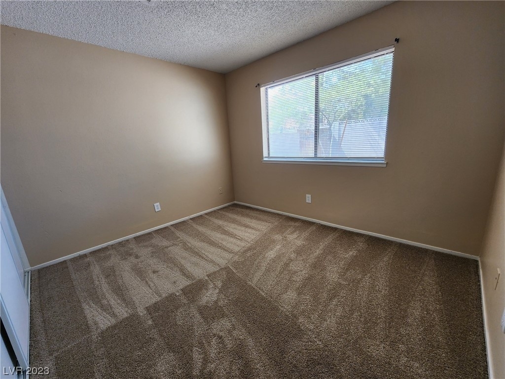 6660 W Katie Avenue - Photo 22