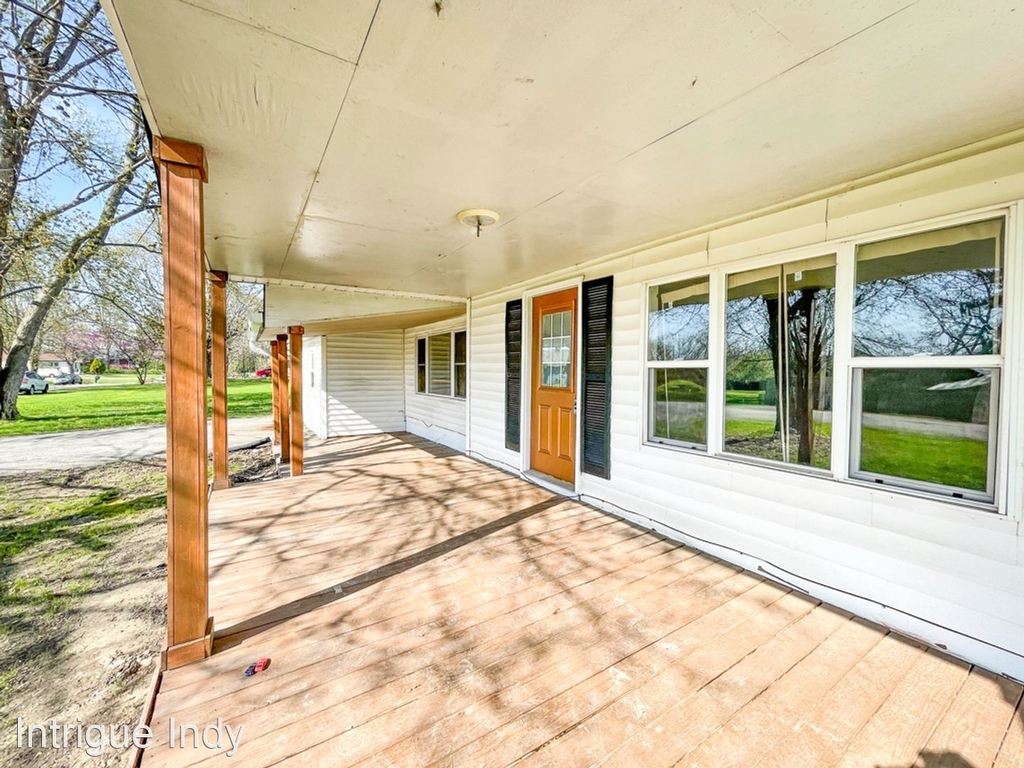 6425 Smith Rd - Photo 3