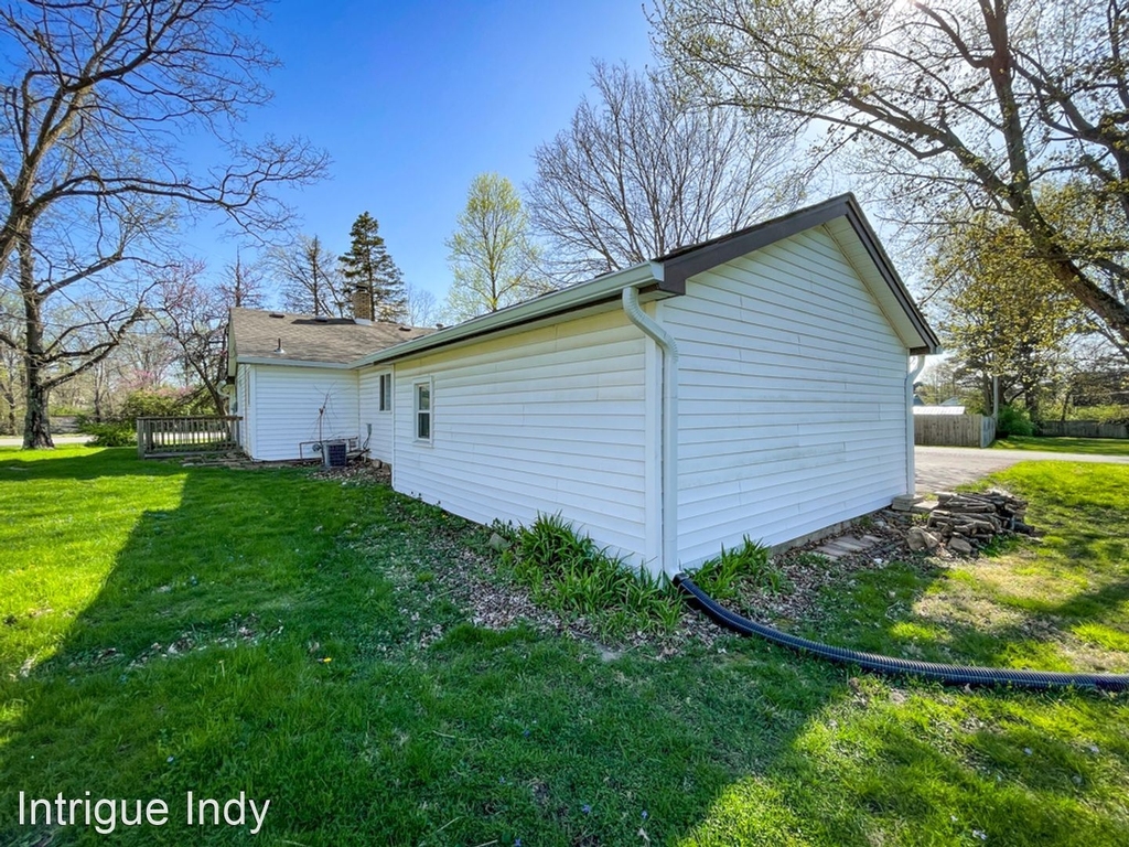 6425 Smith Rd - Photo 16