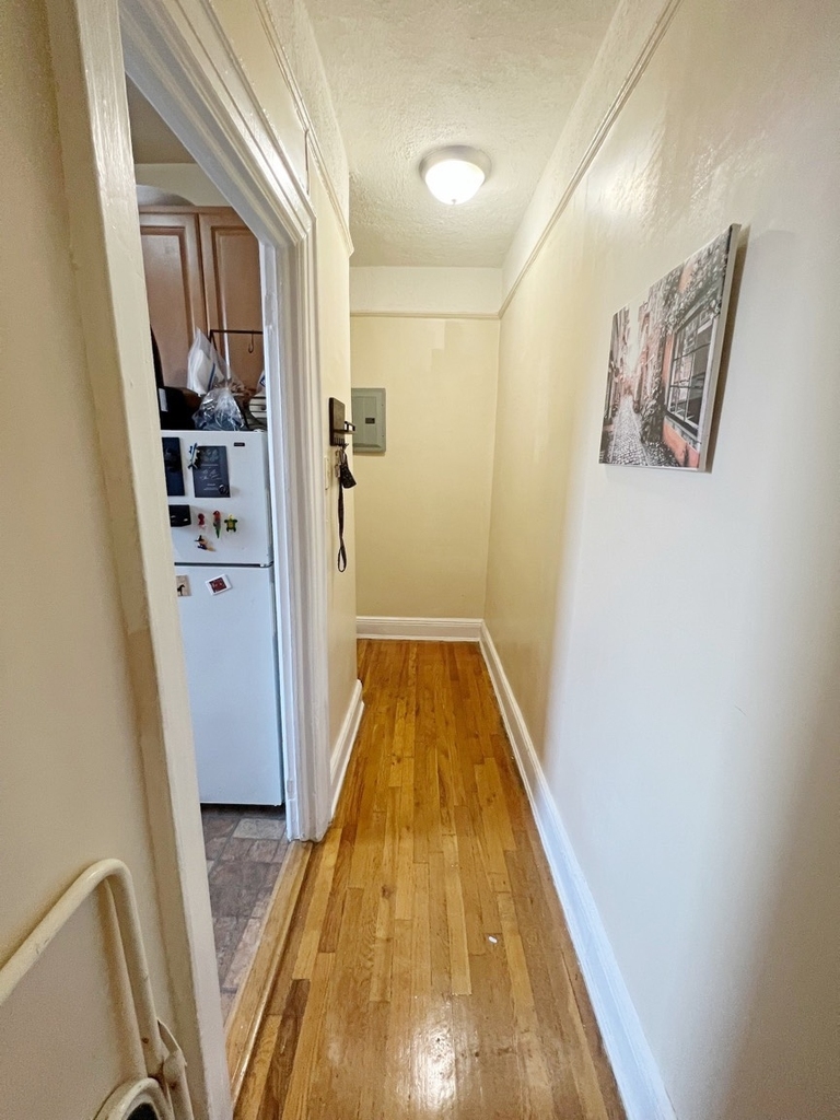 8630 23rd Avenue - Photo 14