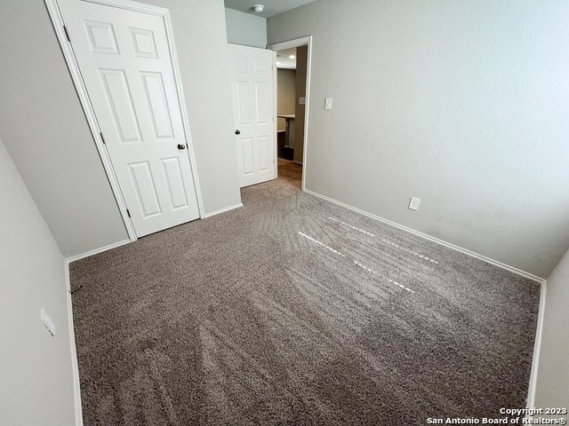 619 Pleasanton Way - Photo 5