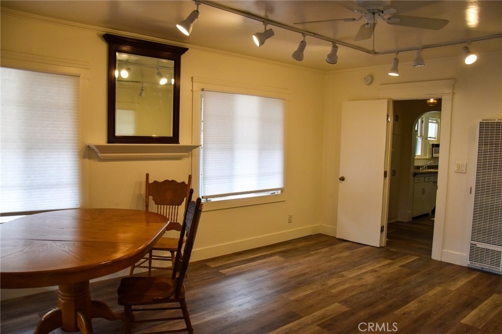 132 W Walnut Avenue - Photo 3