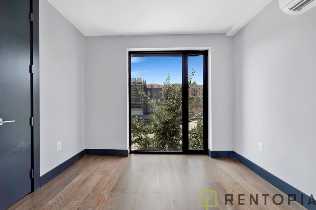 475 Grand Street - Photo 9