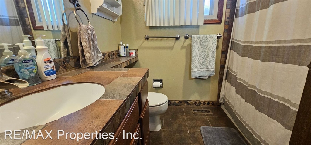 4325 Stonehaven Dr - Photo 22