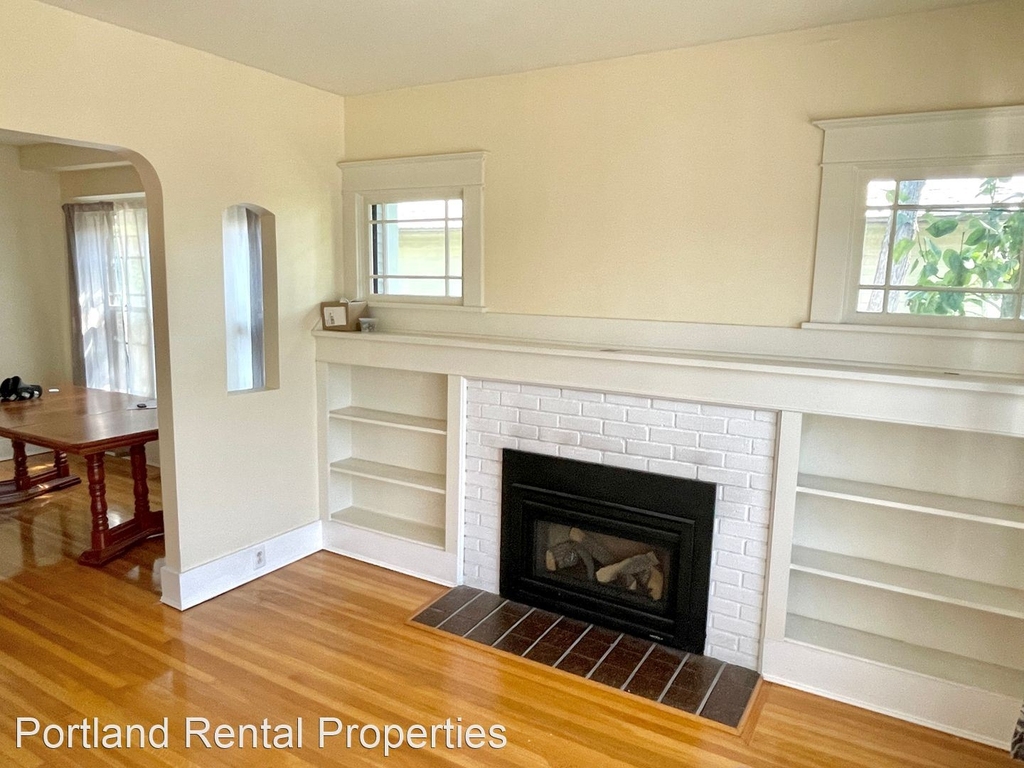 3527 Ne Schuyler St. - Photo 2