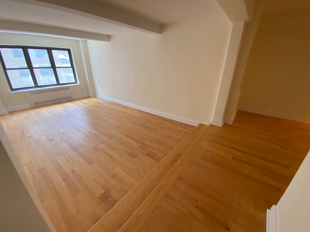  East 56th Street - Photo 10