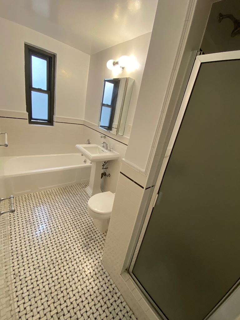  East 56th Street - Photo 9
