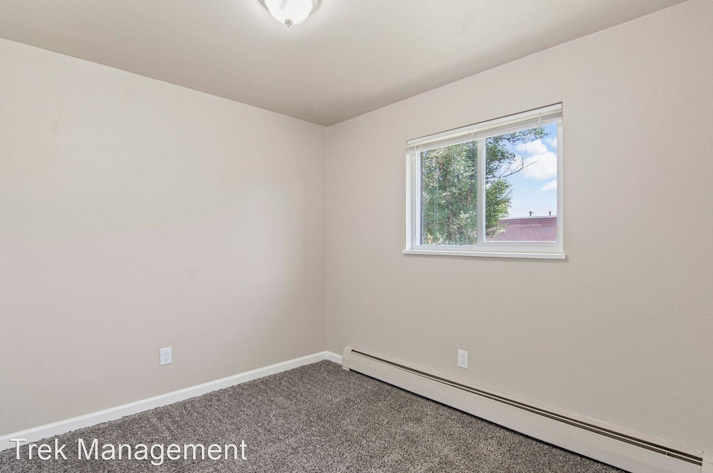 1021 West Vermijo Avenue - Photo 14