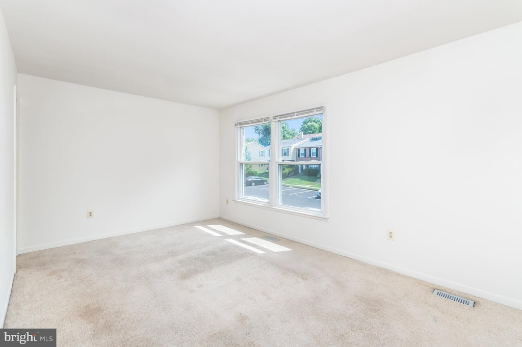 6480 Rockshire Street - Photo 18