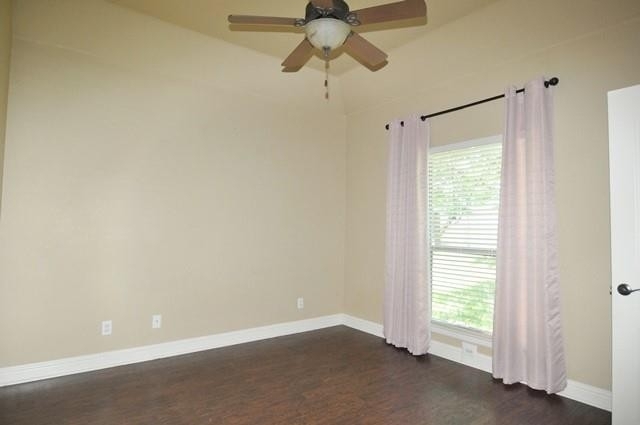 7800 Forest Hills Court - Photo 21