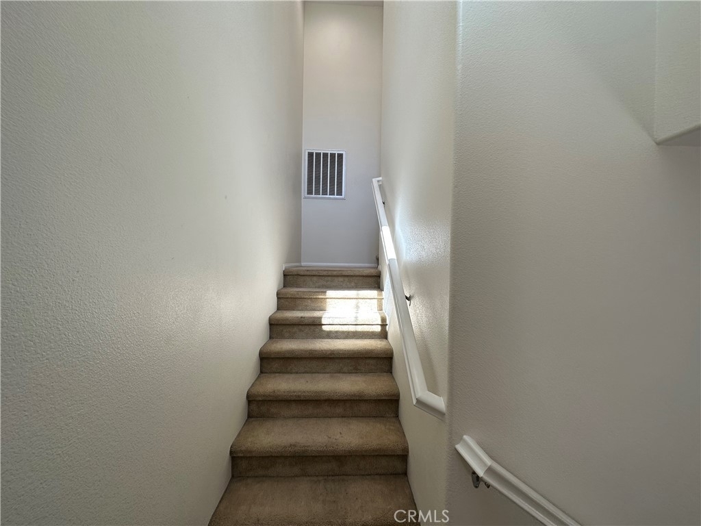 10404 Cherrylaurel Court - Photo 18