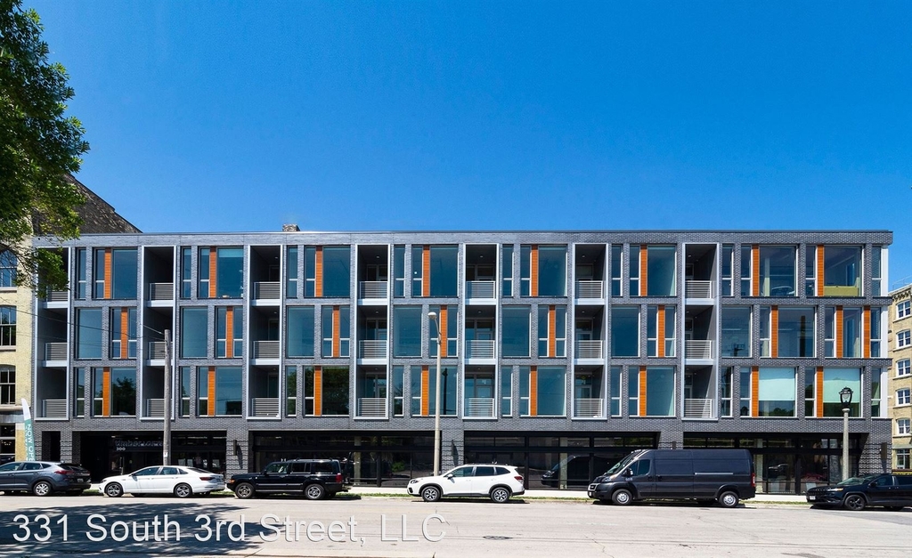 300 West Florida Street - Photo 14