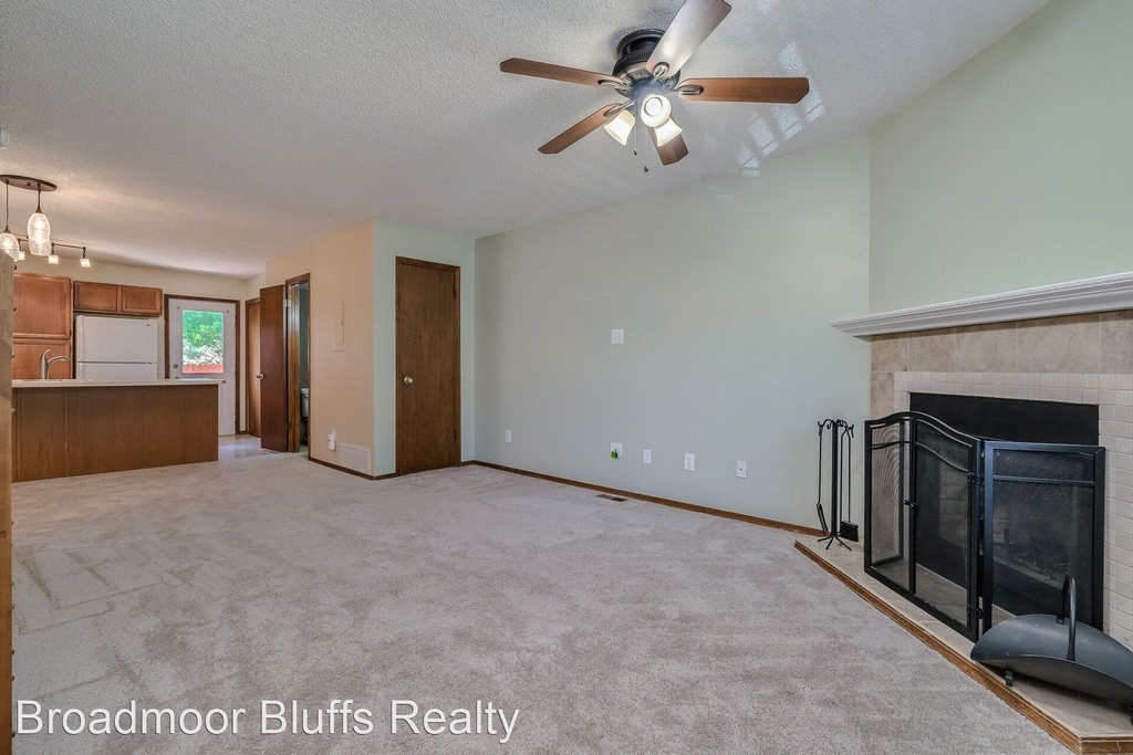 1661 Maitland Court - Photo 2