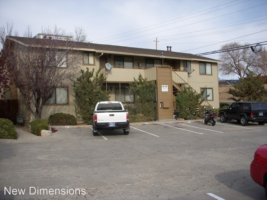 2065 Valley Road Unit 2 - Photo 0