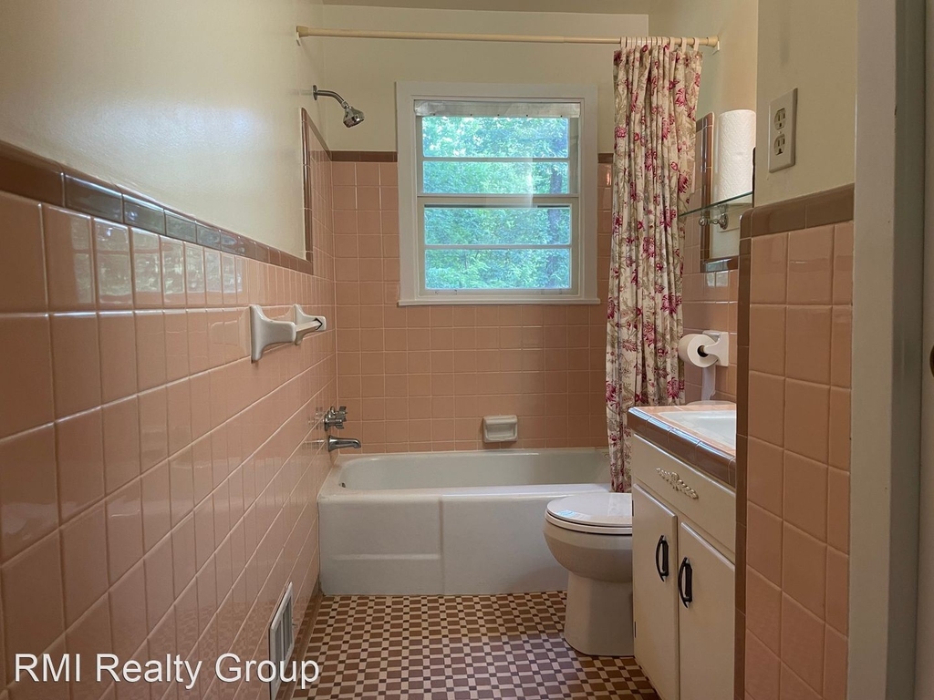 2248 Farley Road - Photo 18