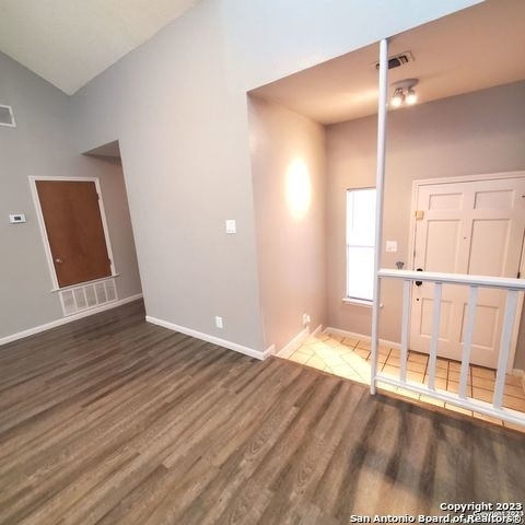 13911 Hohmann Ct - Photo 5