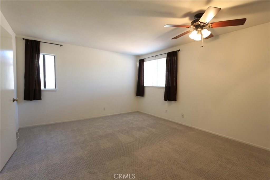 674 Colonial Circle - Photo 21