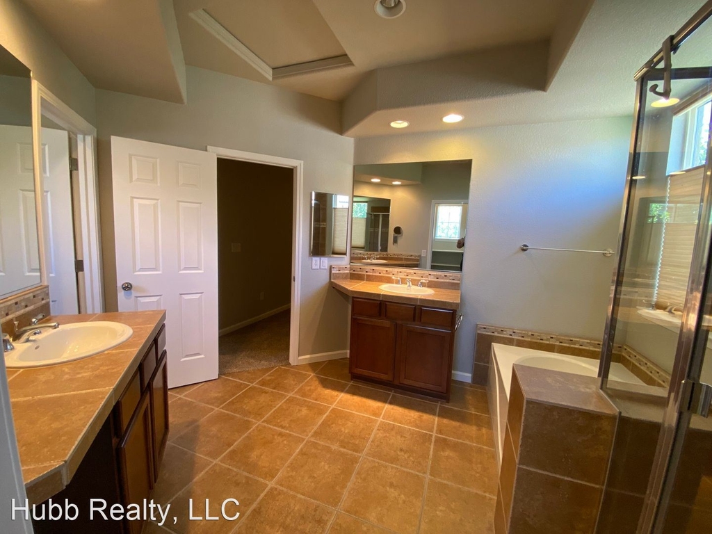 7720 Basin River Court - Photo 45