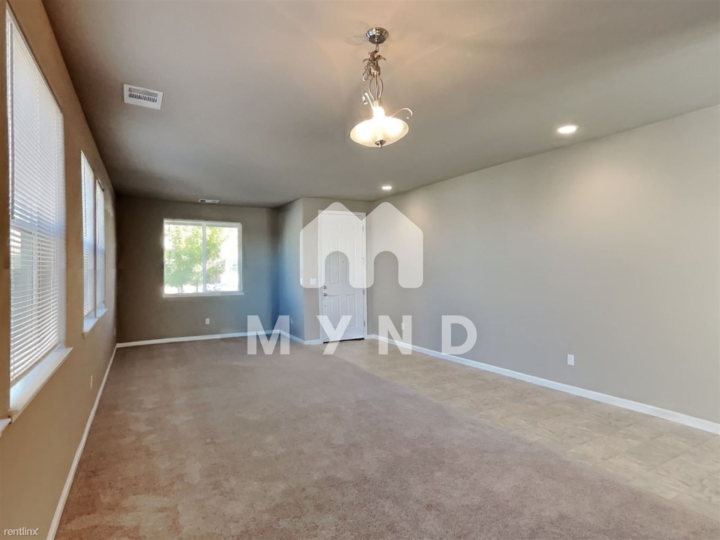 3775 Thistledown Ct - Photo 2