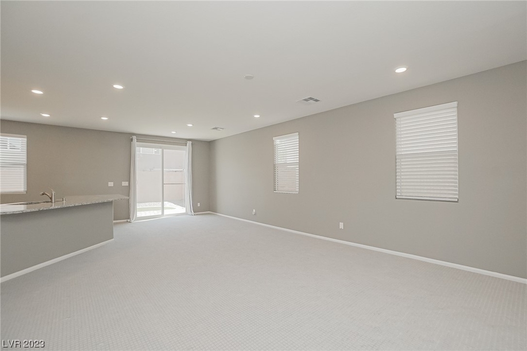 10275 Foramore Court - Photo 3