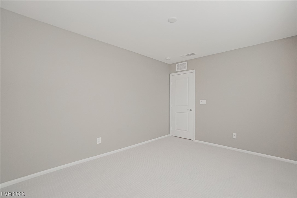 10275 Foramore Court - Photo 15