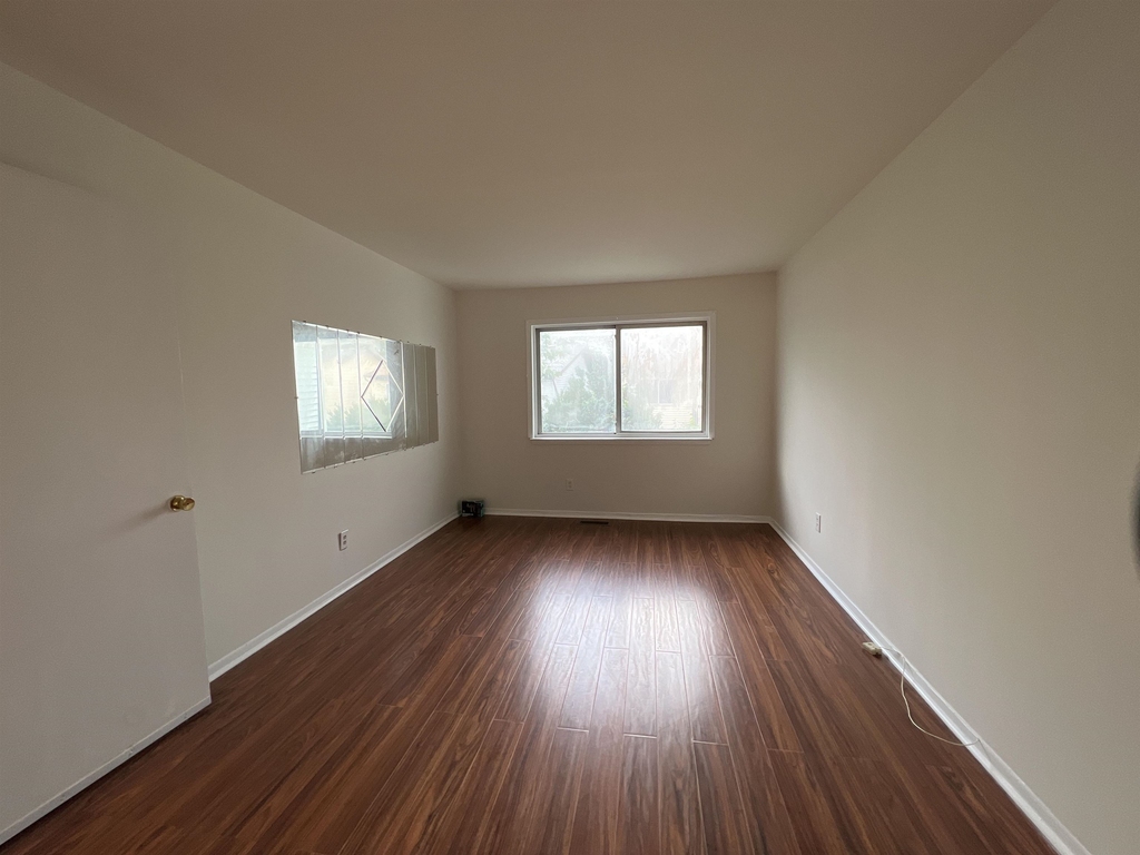 326 Winfield Ave - Photo 7