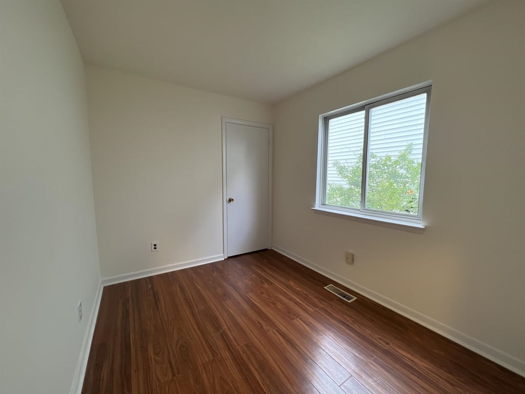 326 Winfield Ave - Photo 10