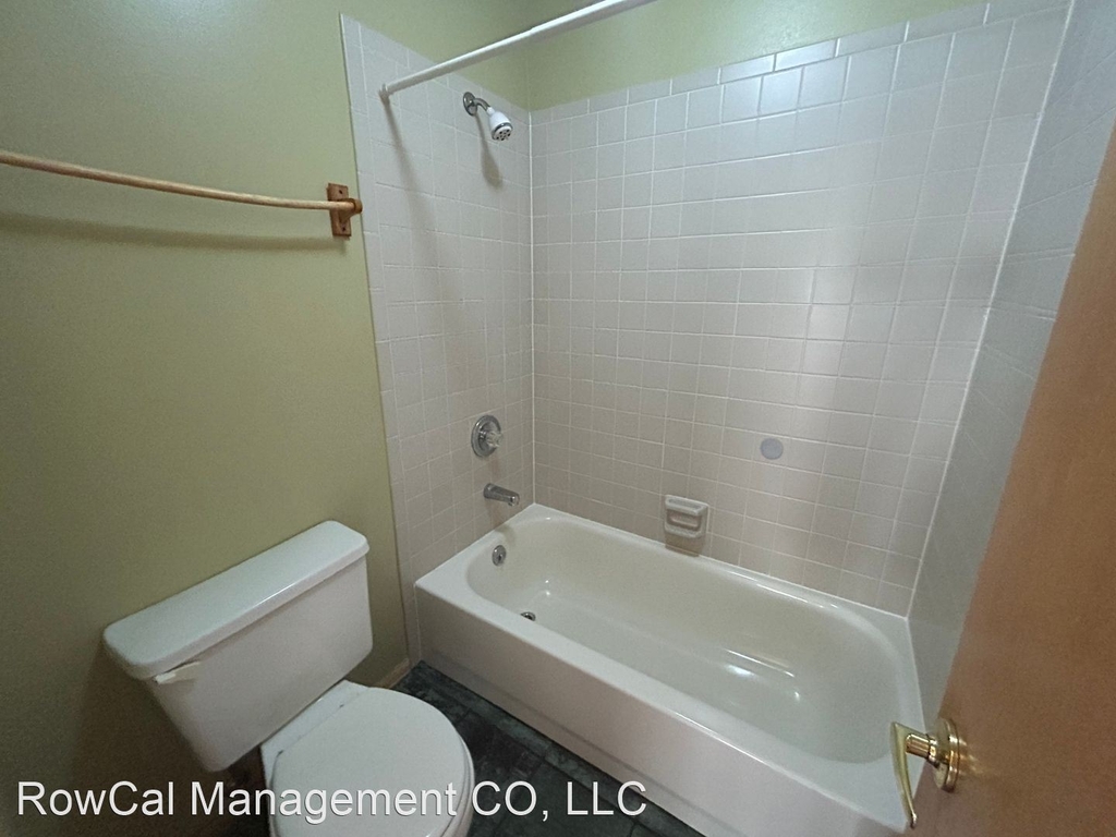 6821 Overland Drive - Photo 7