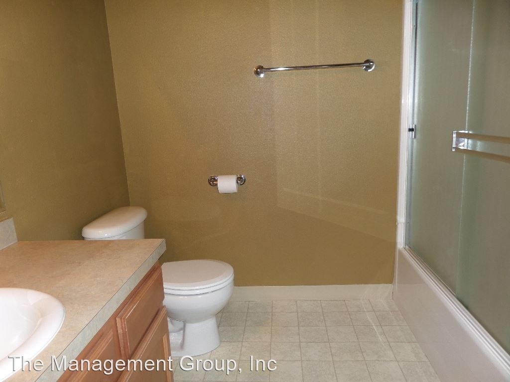 693 32nd St. Unit 5 - Photo 7