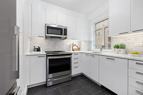 Central Park South - Photo 10