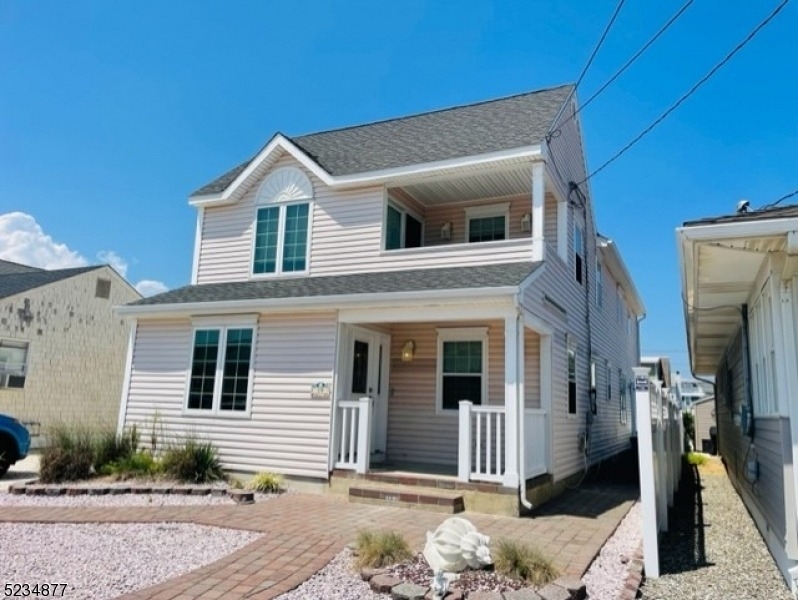 19 Haddonfield Ave - Photo 0