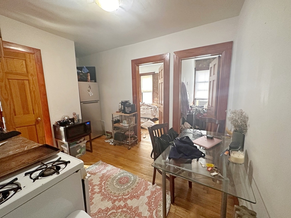 424 East 13th Street - Photo 13