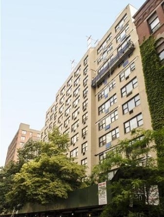 East 80th Street - Photo 10