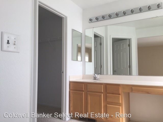 2100 Escalera Way - Photo 7