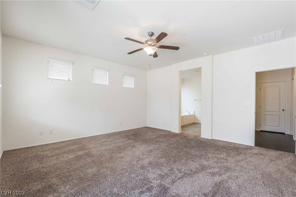 1185 Horizon Range Avenue - Photo 18