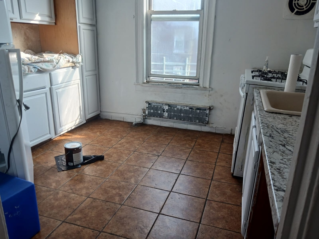 bayridge avenue - Photo 9