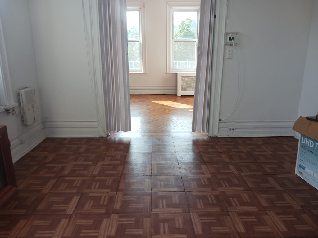 bayridge avenue - Photo 0
