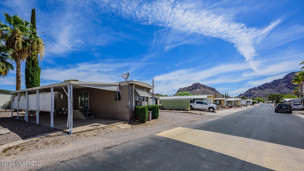 5532 W Lazy S Street - Photo 11